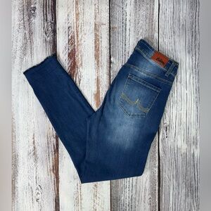 California Vintage by YMI Jeans USA Skinny Jeans Stretch and Faded Wash Size 9